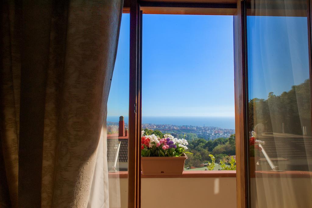 Villa Mareluna - Sea View And Garden Salerno Exteriér fotografie